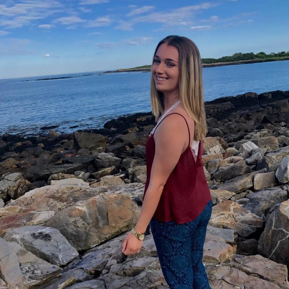 Meet your Posher, Melissa